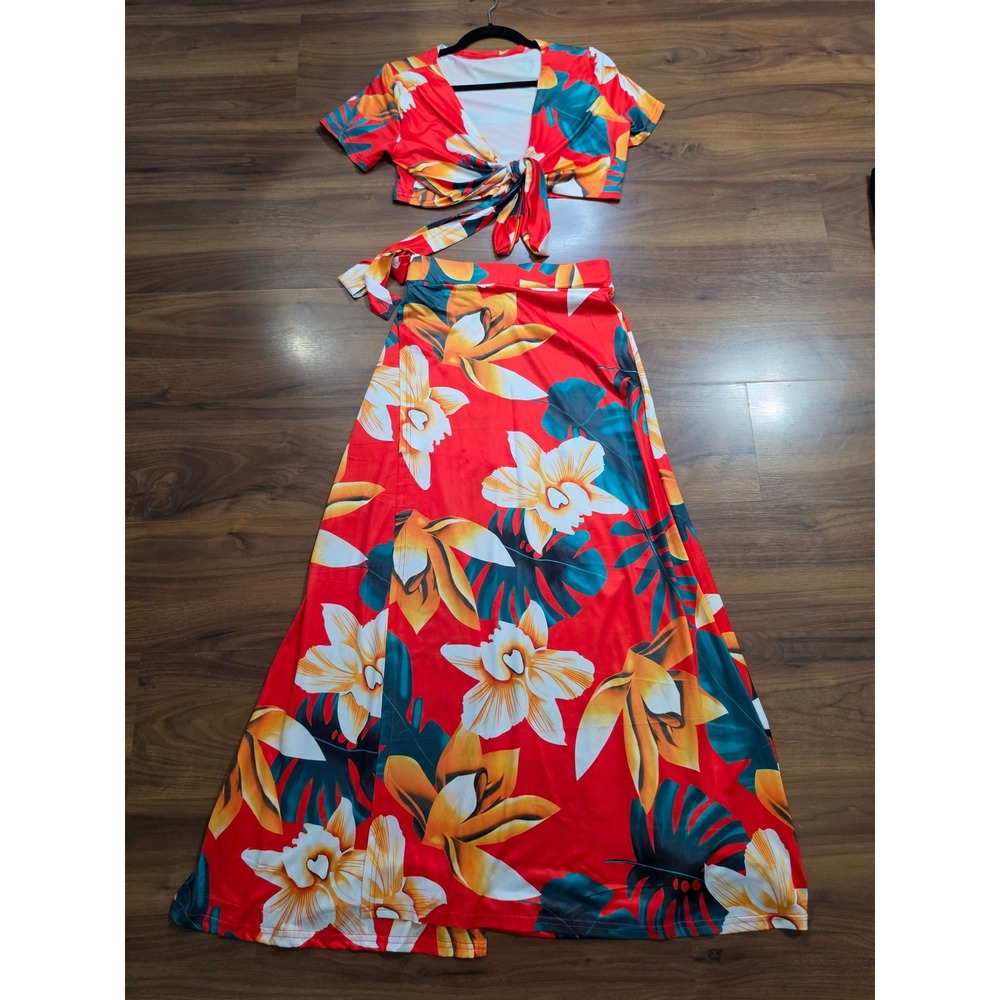 Excellent Two Piece Skirt Set Medium Red Tropical Floral Tie Crop Maxi